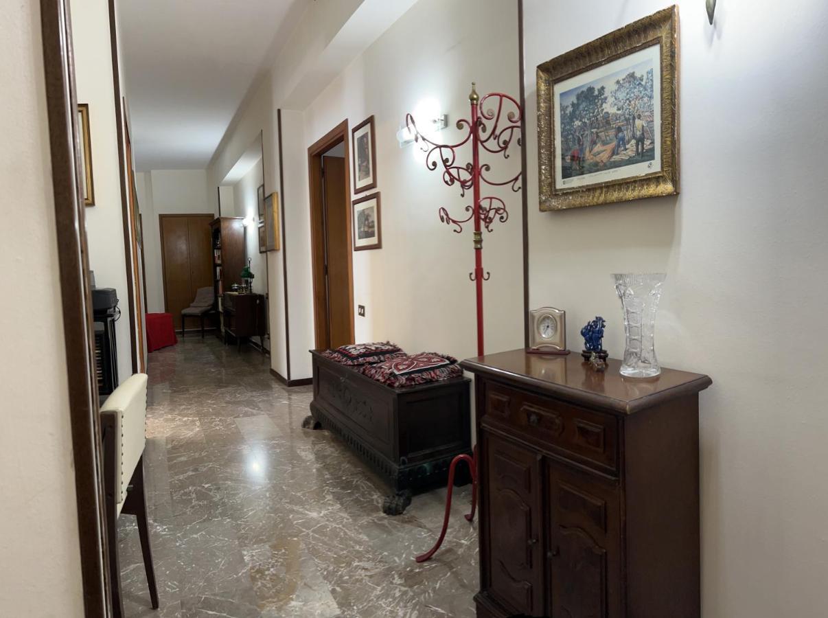 Holiday & House - Imparato Palermo Centro Politeama Extérieur photo